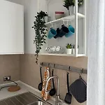 Viola's Charming House * Джарре