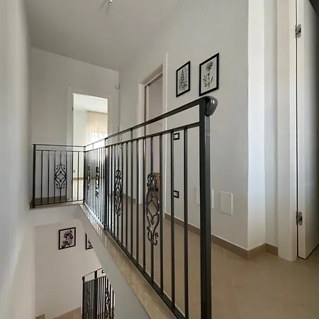 Viola's Charming House 펜션 *